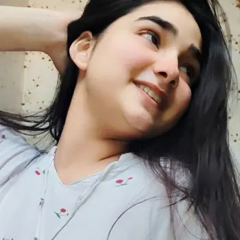 Zoha Saifi